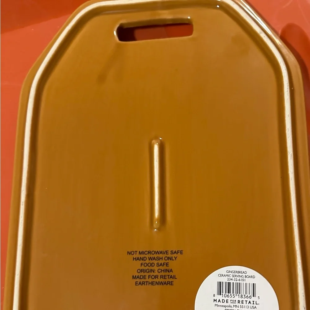 Gingerbread House Cutting Board